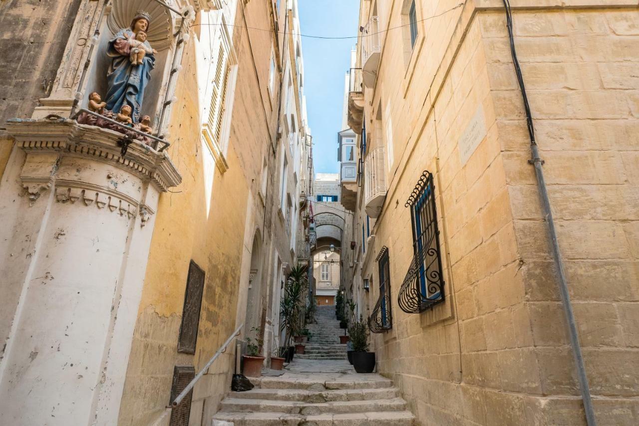 Valletta Ajkla Mansion ภายนอก รูปภาพ